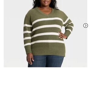 Ava & Viv Olive and White V-Neck Sweater
